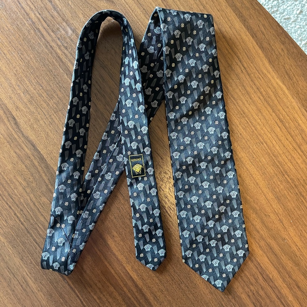 Versace tie black with Medusa head 100% silk